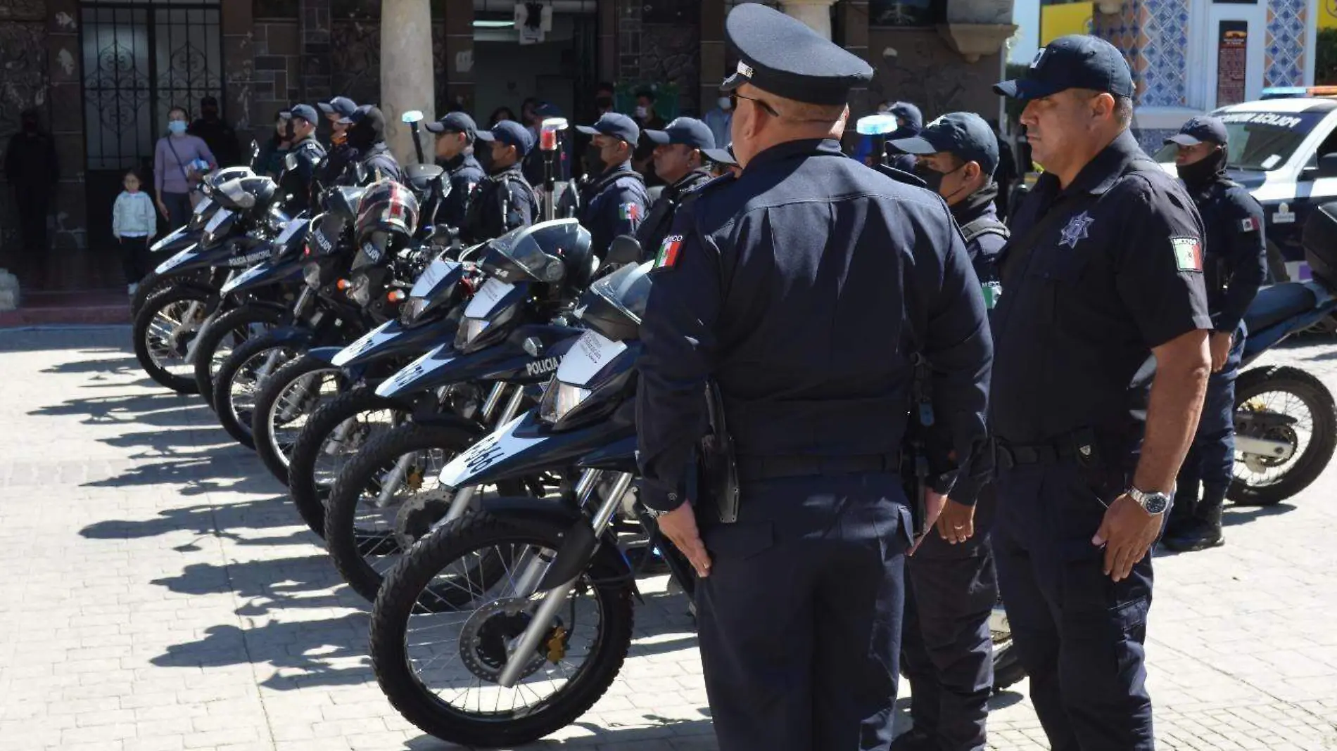 POLICIAS TEHUACAN 01 JAJ